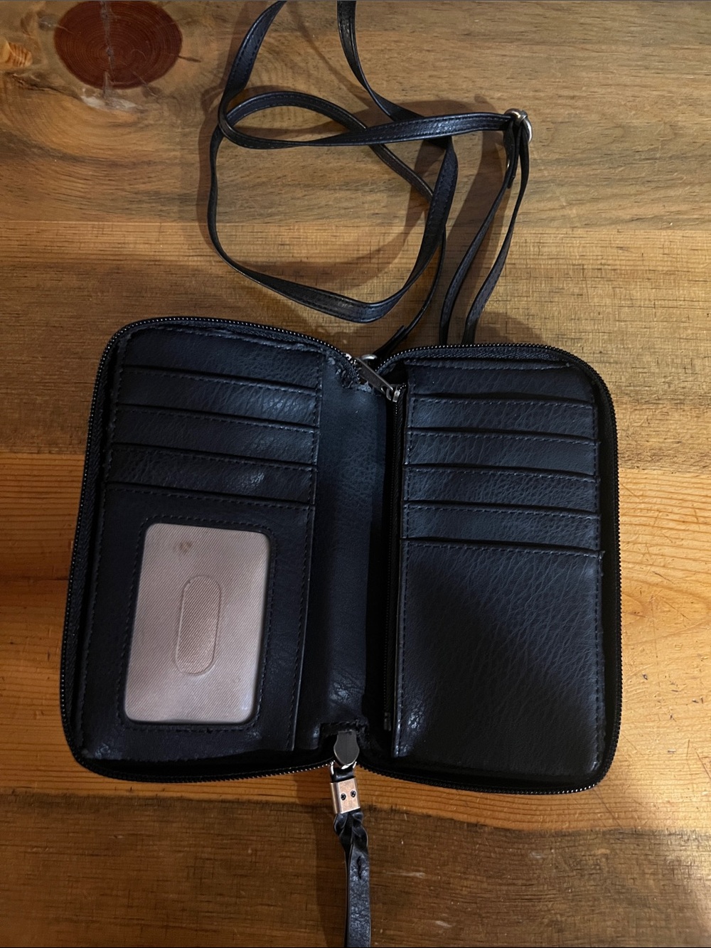 The Sak Silverlake Black Embossed Leather Phone Crossbody—missing wristlet - Picture 10 of 14